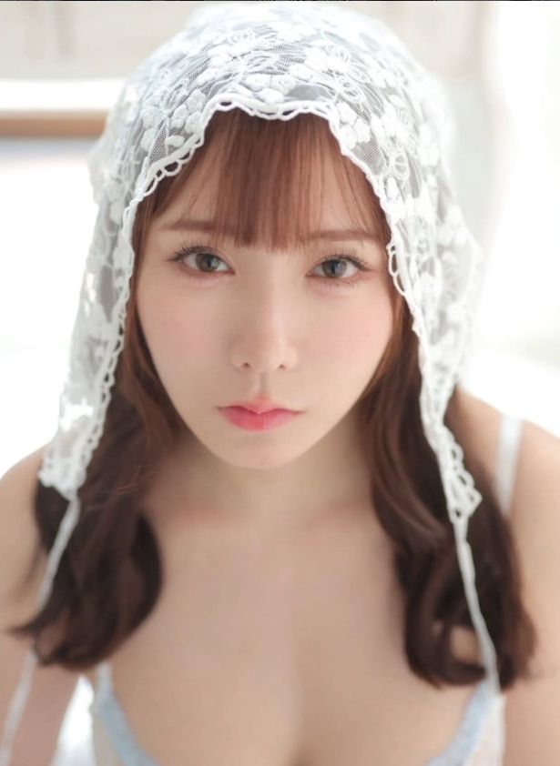 海老咲碧