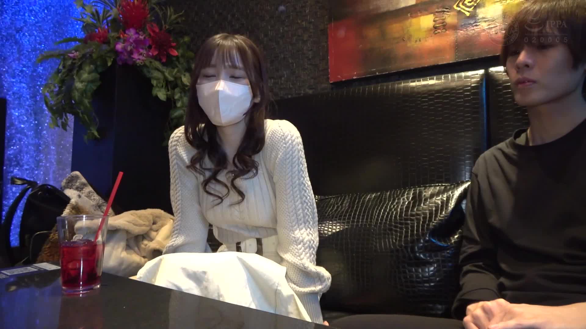 【風格出眾的剃光美女】性愛洩漏是導火線！ ？全身太過色情的美女登場！ ！當你吸吮她剃光的陰戶時，她會敏感地射精！被激烈的口交擠壓出來！不要錯過無法阻止她的臀部和高潮的奇聞趣事！ ！五日市芽依 - AV大平台 - 中文字幕，成人影片，AV，國產，線上看