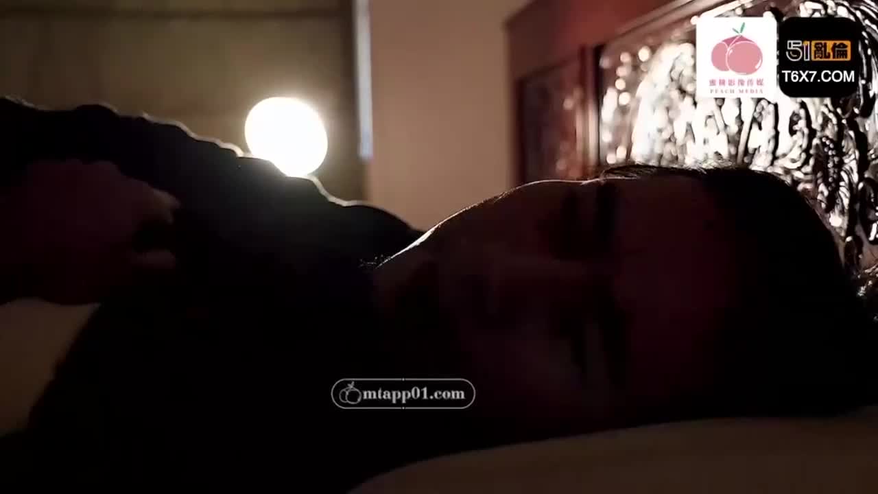 蜜桃影像 PMS010-1 闔家淫新年 親戚間亂戰 上集 嗚咪 - AV大平台 - 中文字幕，成人影片，AV，國產，線上看