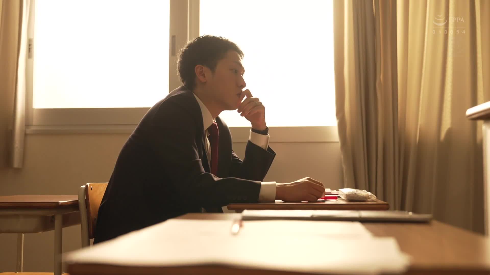 女教師NTR - 不良學生將最愛的妻子搶走了。一乃葵 - AV大平台 - 中文字幕，成人影片，AV，國產，線上看