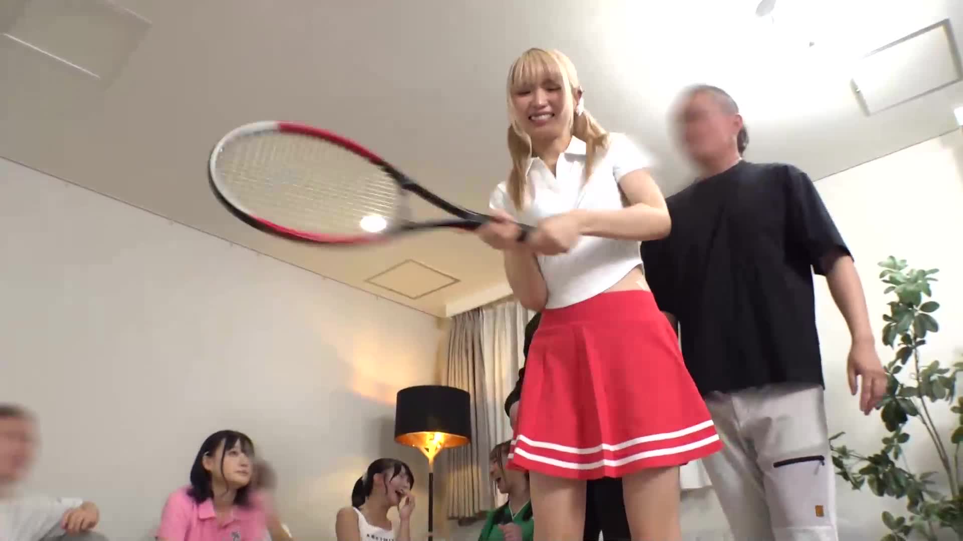 【流出映像】大學女子網球社四位女生與前輩男性交換夥伴Party【香奈、優加、莉奈、奈奈】～莉奈&amp;奈奈篇～ - AV大平台 - 中文字幕，成人影片，AV，國產，線上看