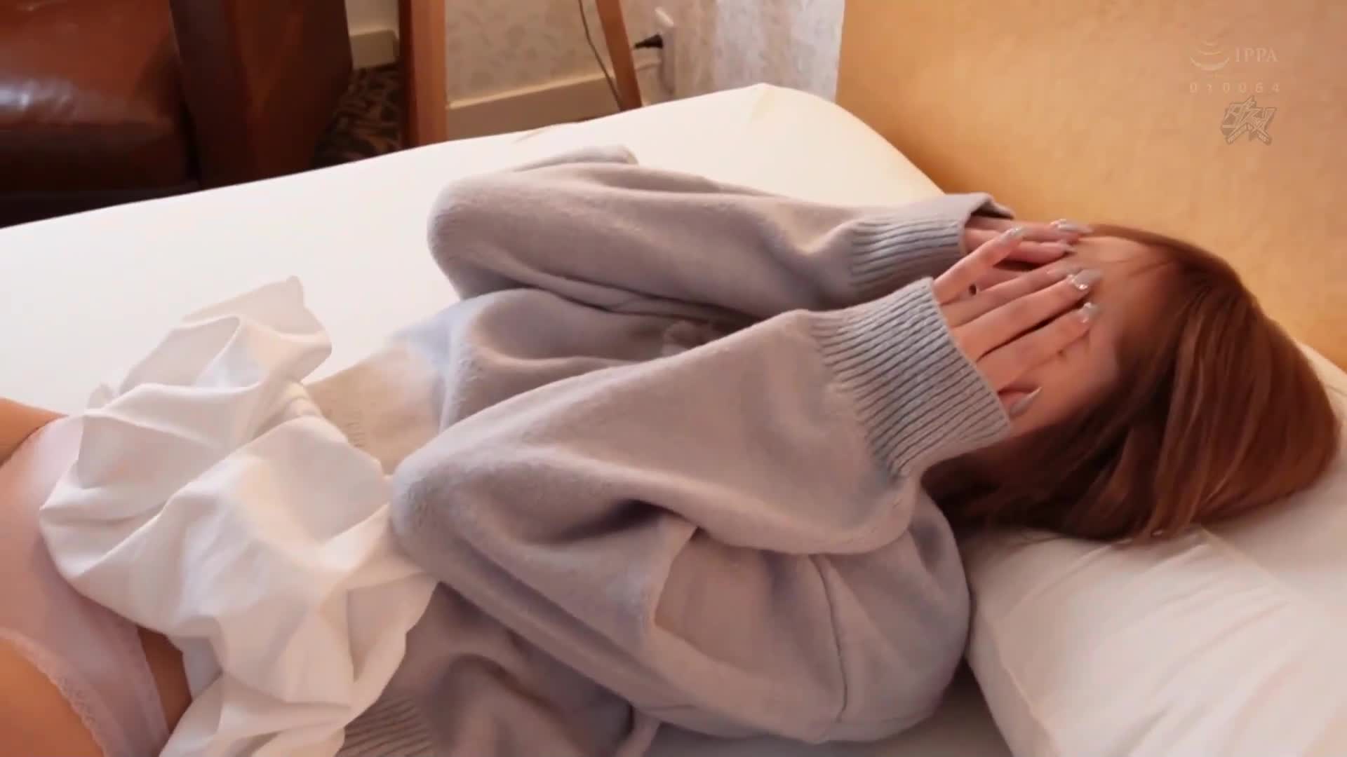 請幫我舔得更厲害！愛液滴滴地流下來。連續高潮到快死掉的LOVELOVE，對舔陰癖的依賴症。松本一香 - AV大平台 - 中文字幕，成人影片，AV，國產，線上看