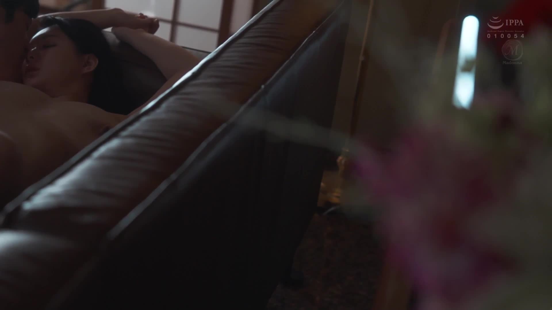 超乳N罩杯美熟女 中出解禁 專屬第3彈！！ 與丈夫做完愛後總是被絕倫的繼子中出...。城崎百瀨 - AV大平台 - 中文字幕，成人影片，AV，國產，線上看