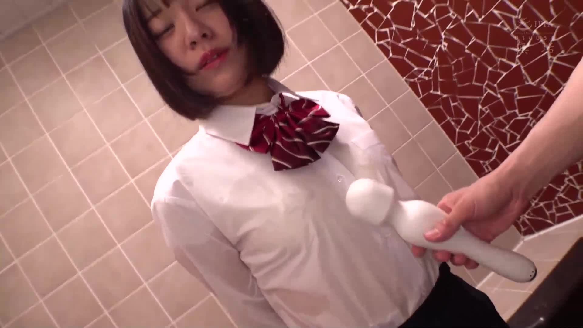 我只想隨心所欲地玷污那些纖細的制服少女。 制服情慾 - AV大平台 - 中文字幕，成人影片，AV，國產，線上看