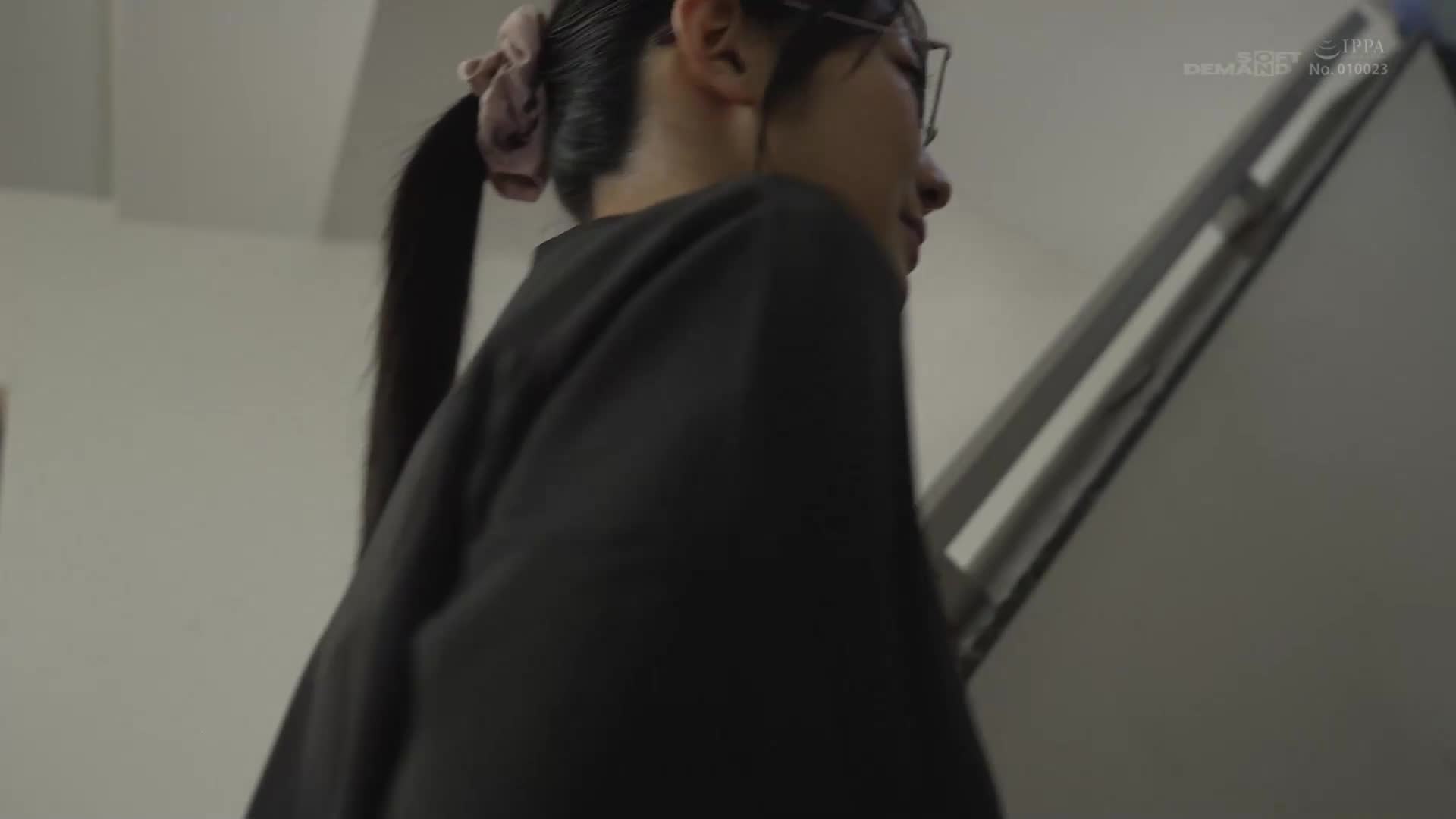 偷偷溜出辦公室猛射的秘書，大屌，玩具自慰，油浸，3P，總務部，秘書科，守屋吉野 - AV大平台 - 中文字幕，成人影片，AV，國產，線上看