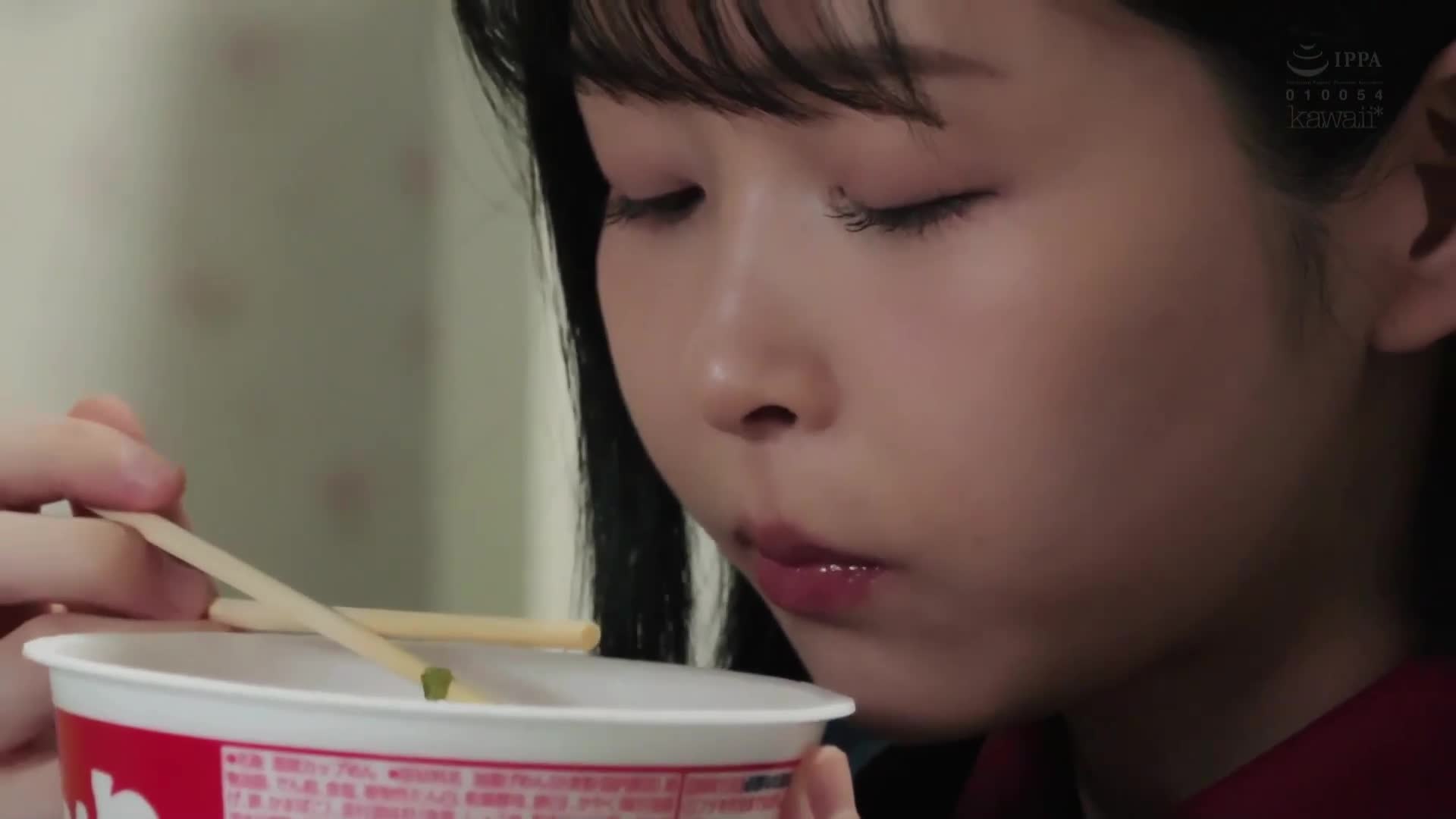 替身肉奴● 因為我的債務而被賣給黑道貸款者，被迫參與成人影片演出的她，最終被迫賺錢。日向夏 - AV大平台 - 中文字幕，成人影片，AV，國產，線上看