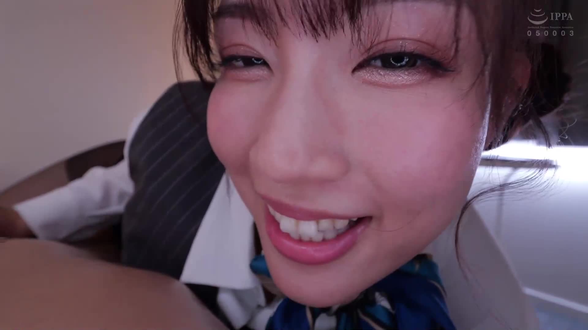 The slender receptionist enters the man&#039;s room asking for a massage and stimulates her groin. &quot;There&#039;s no need to hold back,&quot; he whispers, and inserts 1cm of Fusoshi, so many people seem to be late at 10am when they check out. Miyagi Rie - AV大平台-Chinese Subtitles, Adult Films, AV, China, Online Streaming