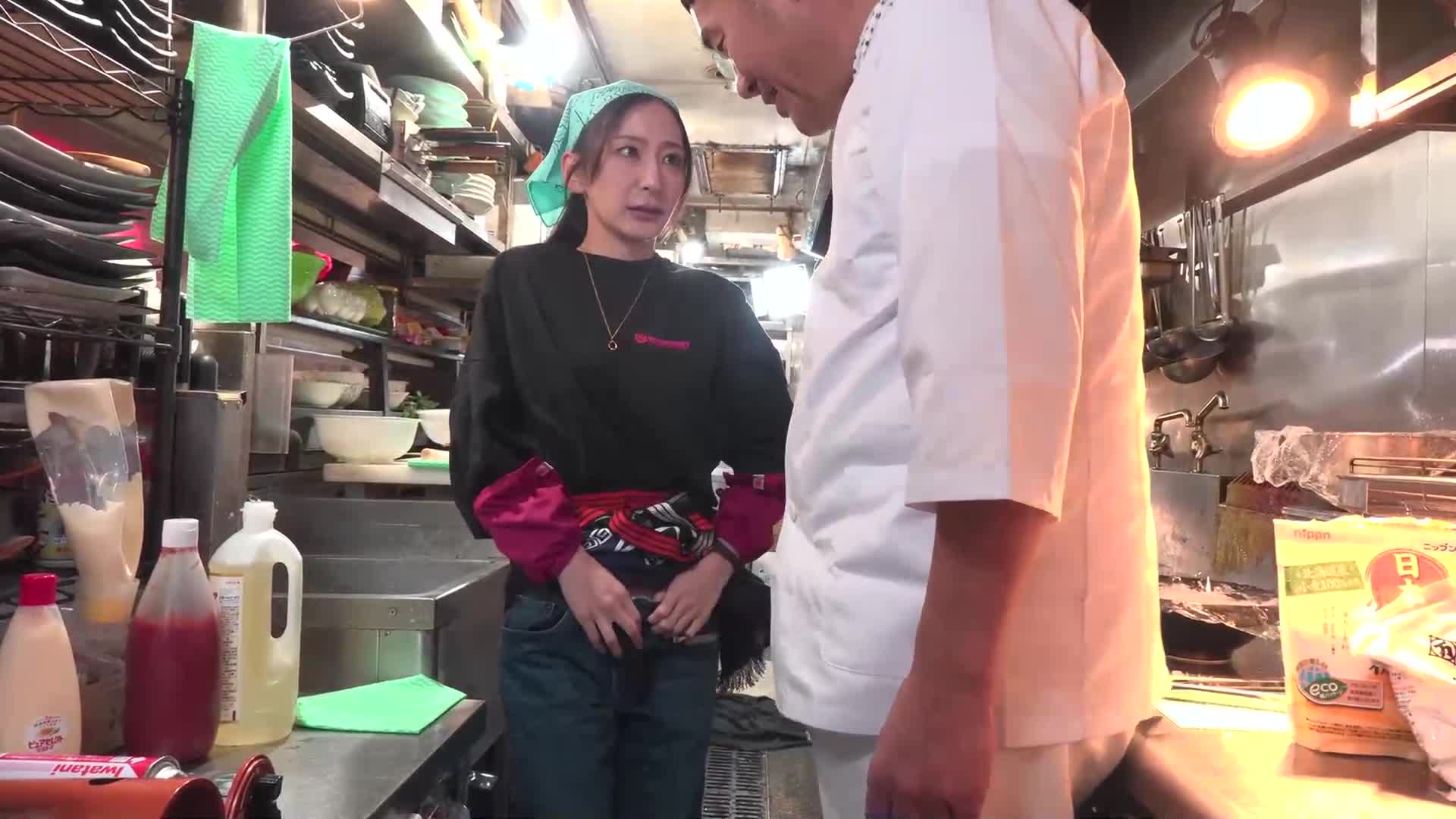 火辣辣的中華美人姐妹在城市中展露身手，輝煌的日常與性愛！ - AV大平台 - 中文字幕，成人影片，AV，國產，線上看