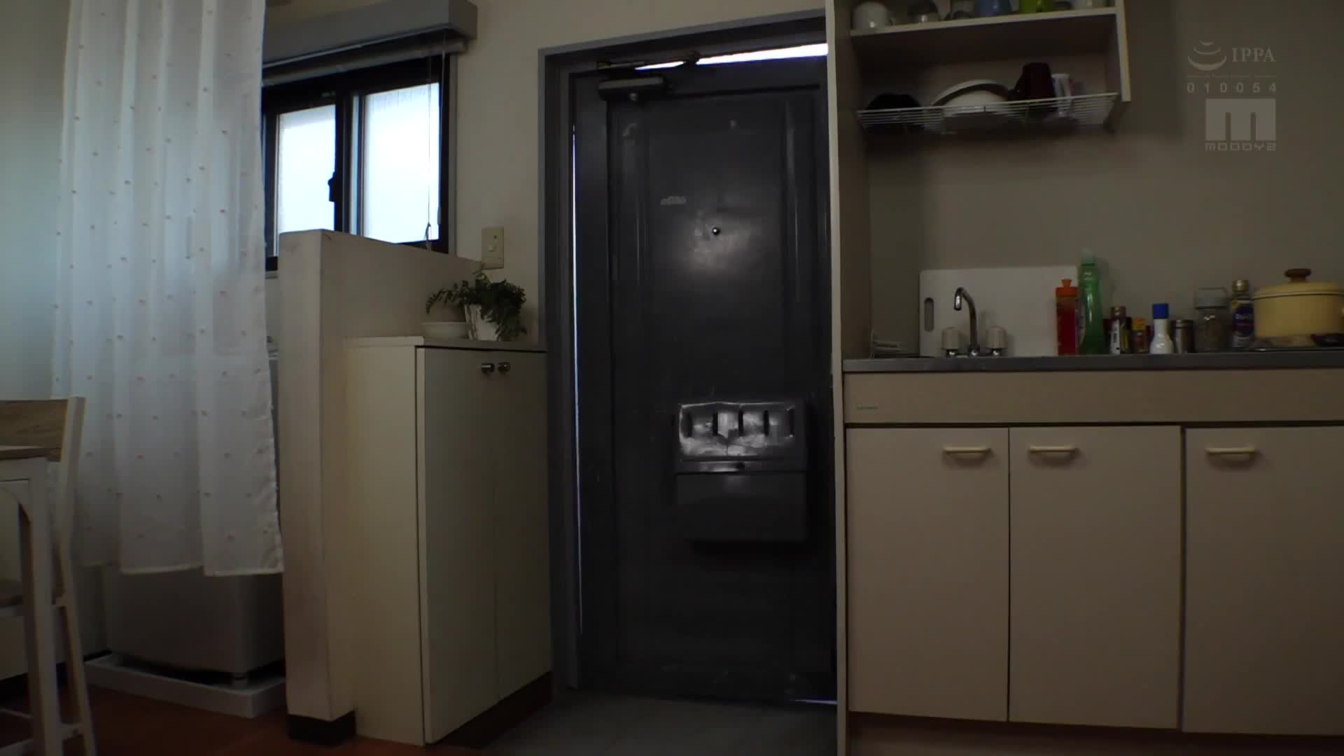 An unpleasant smell complaint causes an unpleasant gruesome old man to confine him to a gravure idol. He gets a thrust into a 24-hour, super-stimulating thrust, and makes him cum and then he&#039;s just your wife! Imai Miyu - AV大平台-Chinese Subtitles, Adult Films, AV, China, Online Streaming