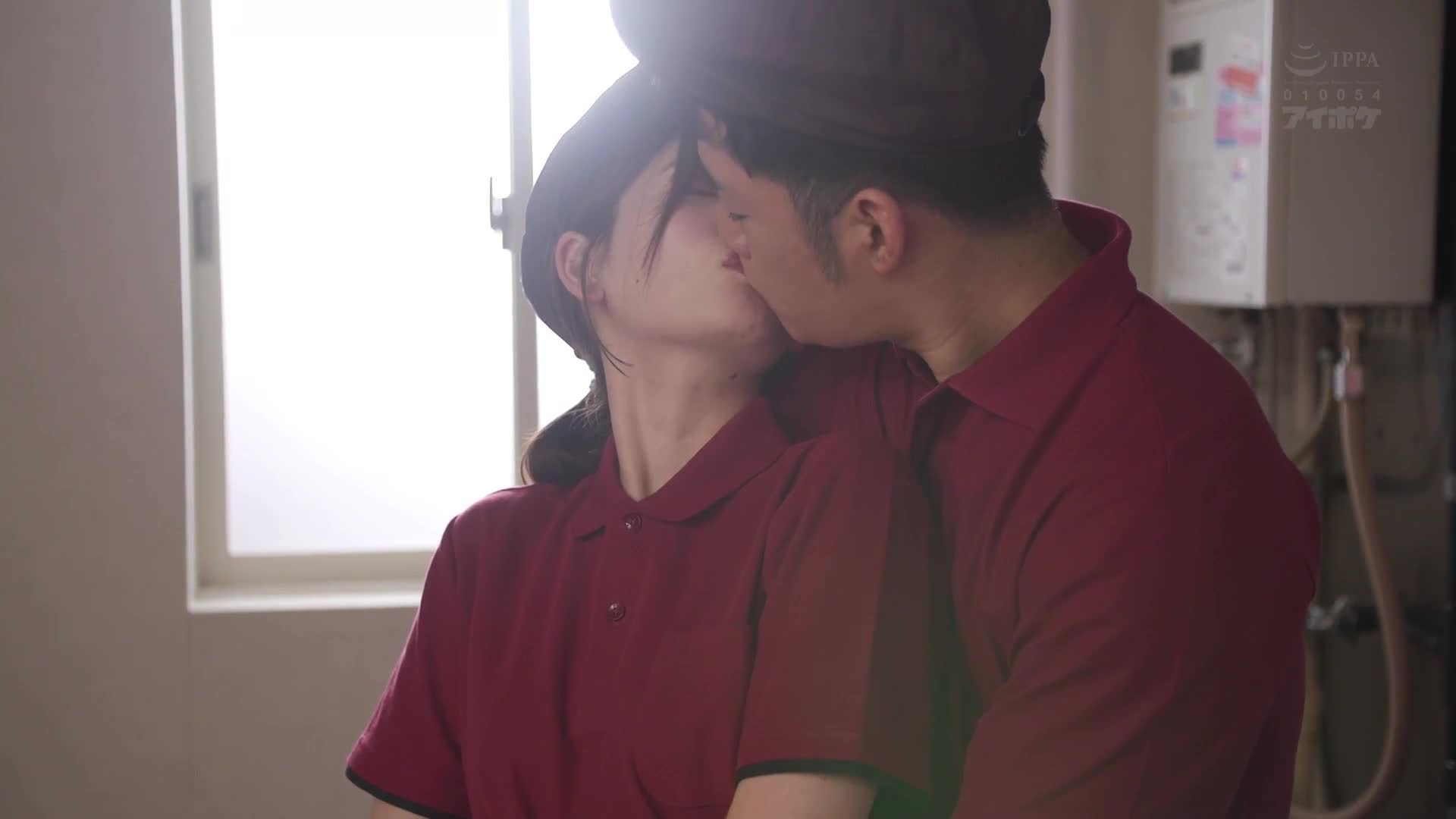 这是一个真实生动的非虚构故事：作为已婚的牛丼店员，我为何会沉迷于与年轻学生发生不忠中出性行为，他将我视为女性的原因。明里紬 - AV大平台-中文字幕,成人影片,AV,国产,线上看