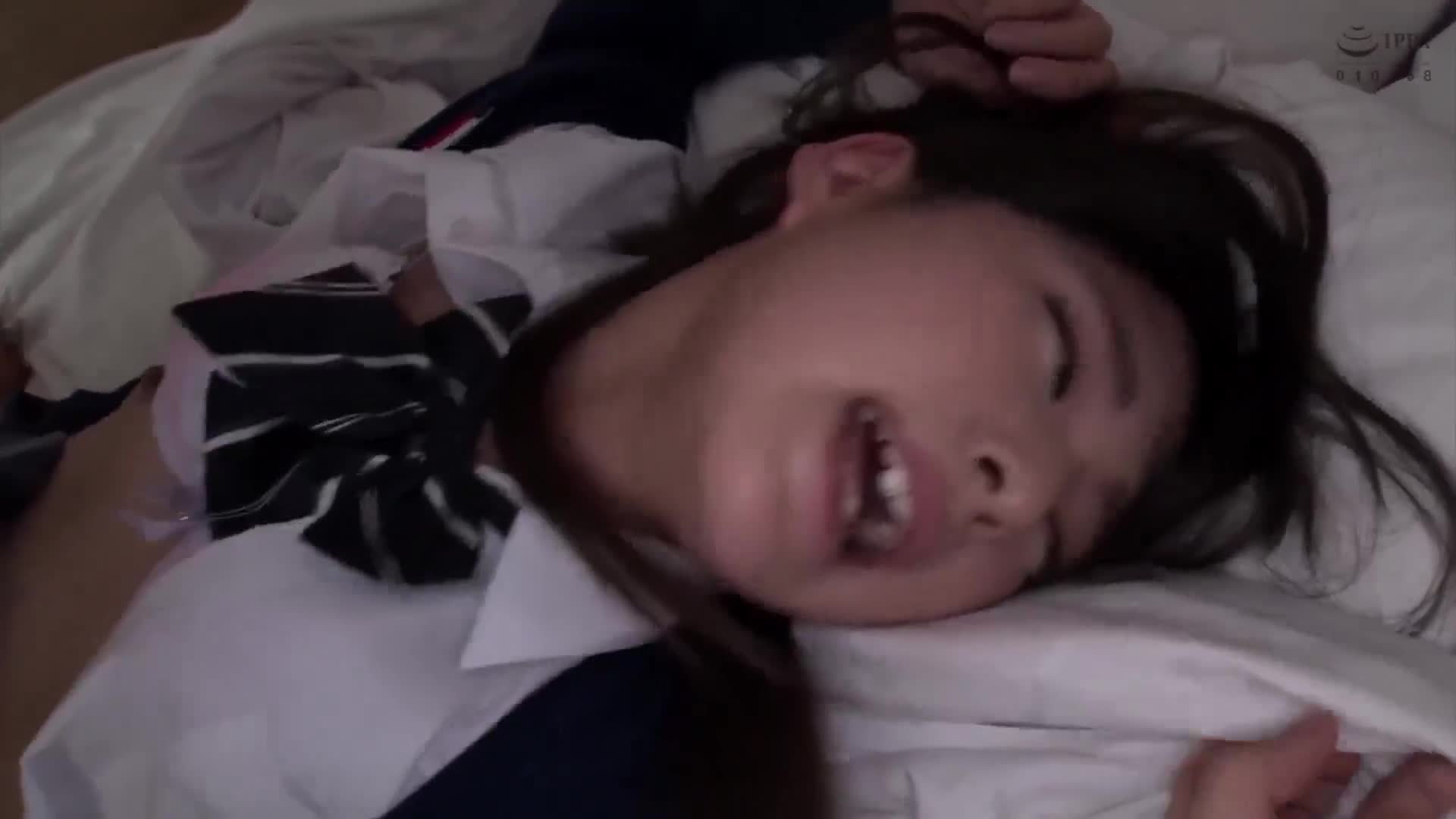 冷漠的酒吧女孩对老男人的奉献服务 Mitsuki - AV大平台-中文字幕,成人影片,AV,国产,线上看