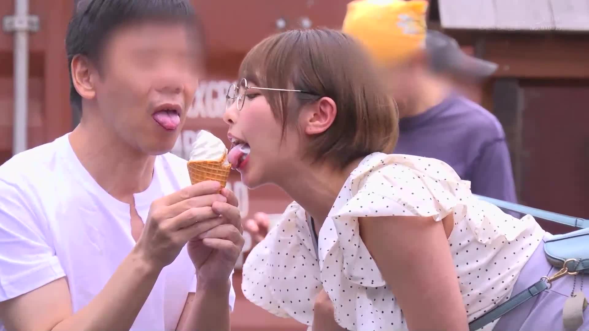 時間能夠停止的女人是真實存在的！過於認真的地味OL喜歡臭雞雞！特殊性癖：精液擠取後，小便標記！編輯：宍戶里帆 - AV大平台 - 中文字幕，成人影片，AV，國產，線上看