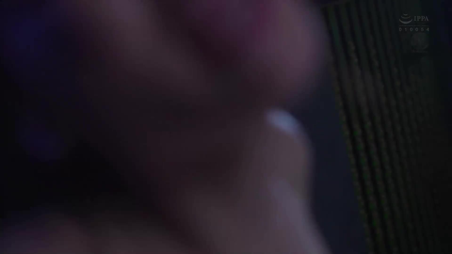 [AI解碼版]突然發生的酒吧人妻NTR，原本對丈夫說著「為了你...」的妻子，卻漸漸被圍繞在身邊的男人們吸引。篠原伊代 緒川春 - AV大平台 - 中文字幕，成人影片，AV，國產，線上看