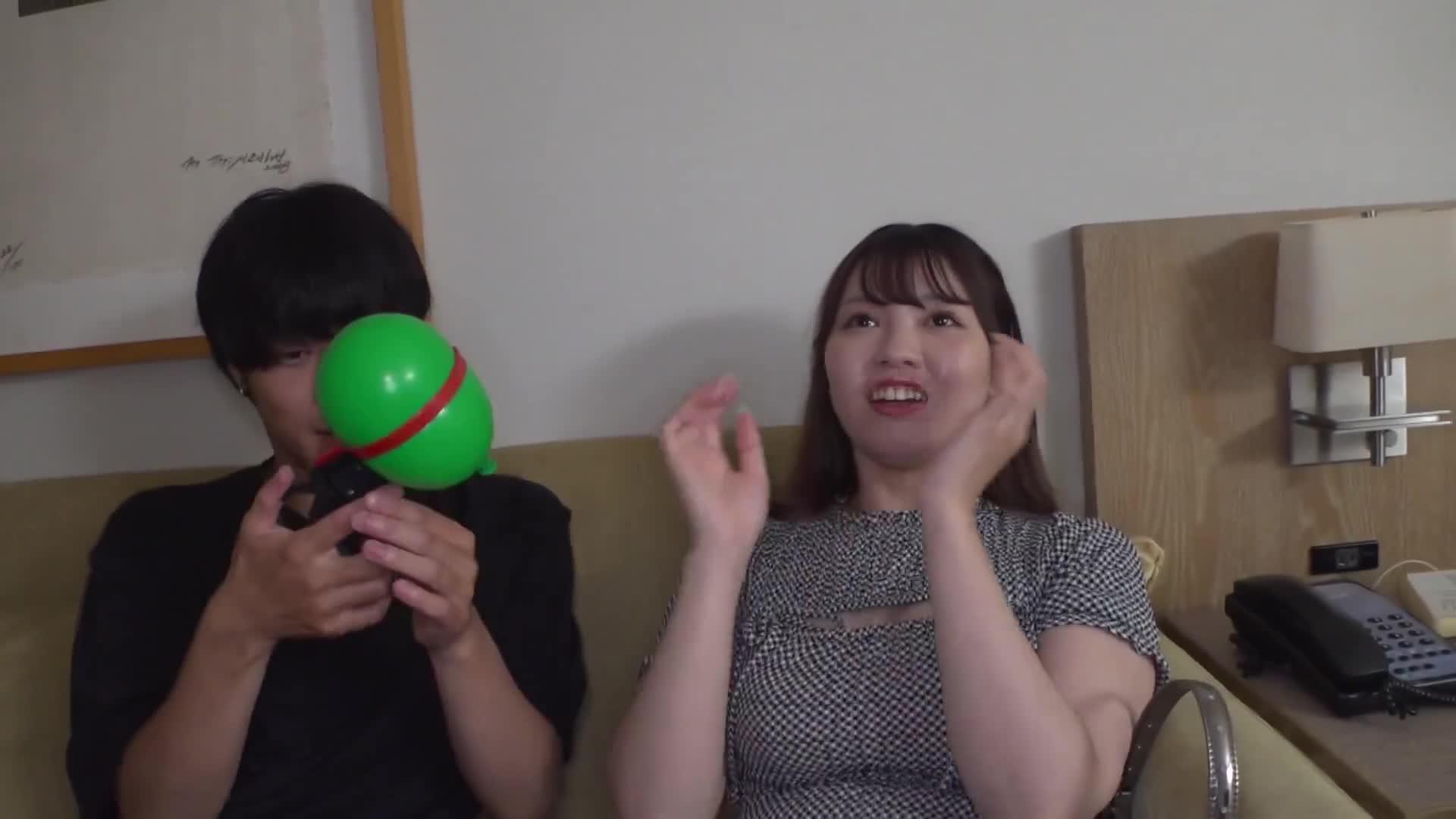 巨乳美容系美女的夜晚活動是什麼？看看她的盡心服務精神！真的很容易上手，首次拍攝。2252 - AV大平台 - 中文字幕，成人影片，AV，國產，線上看