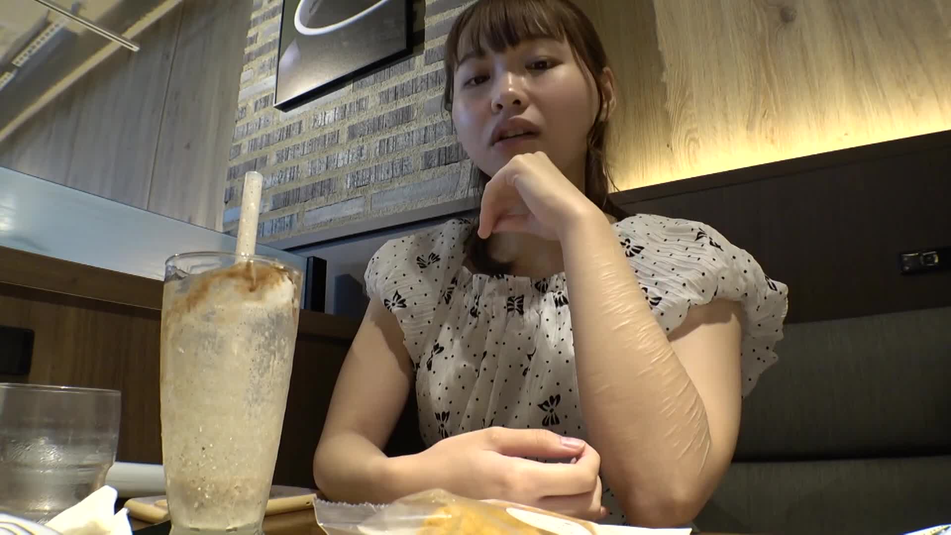 【像水果般粉紅乳頭！？】這就是傳聞中的神祕完美身材！！經驗不足的她今晚驚醒了性感的自我！！【首次拍攝】在網上報名AV→參與AV體驗拍攝 2500 - AV大平台 - 中文字幕，成人影片，AV，國產，線上看