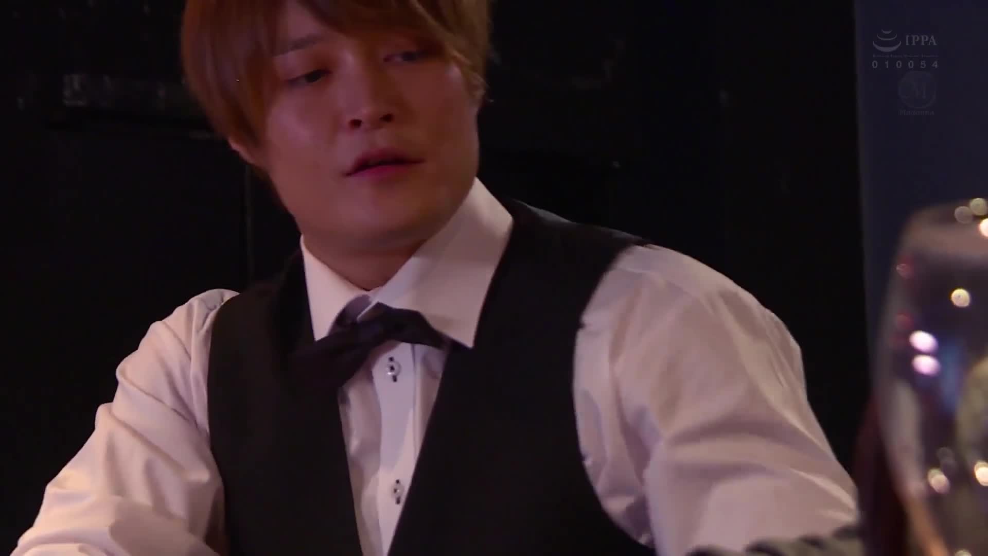 只屬於我的神宮寺奈緒誤入他人的大樑墜落發狂...勃起和嫉妒無法停止的珍貴NTR 18作品4小時 - AV大平台 - 中文字幕，成人影片，AV，國產，線上看