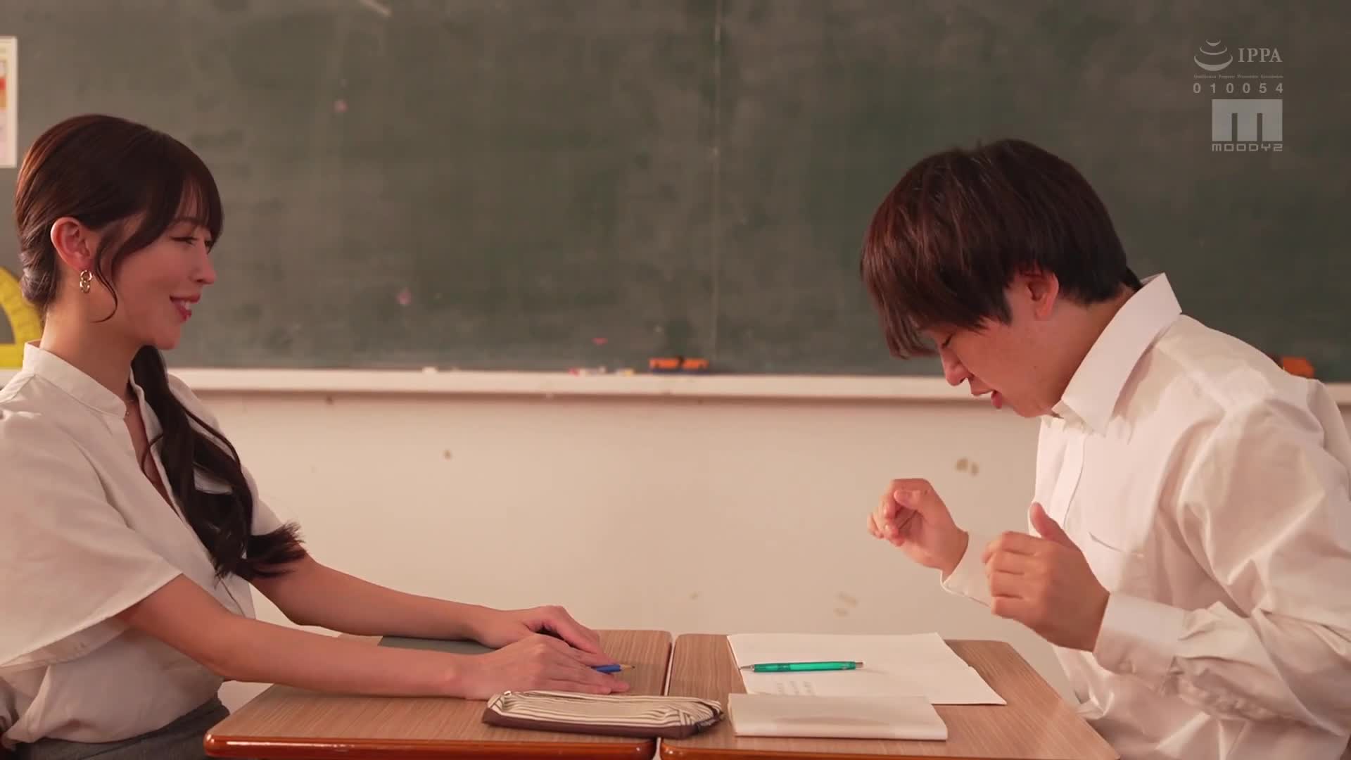 [AI解碼版]電車通勤途中，偷偷讓我痴漢內射的緊身裙女老師雛子老師 森日向子 - AV大平台 - 中文字幕，成人影片，AV，國產，線上看