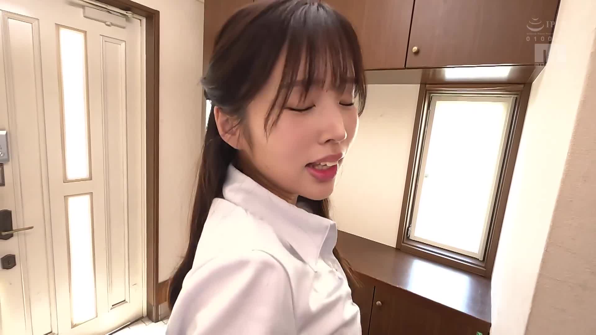 【主觀】×【即射】×【10角】我被她的朋友發現，即將終結生命的刺激痴女技巧全開的近距離享受快感的靜默逆NTR-新井里真 - AV大平台 - 中文字幕，成人影片，AV，國產，線上看