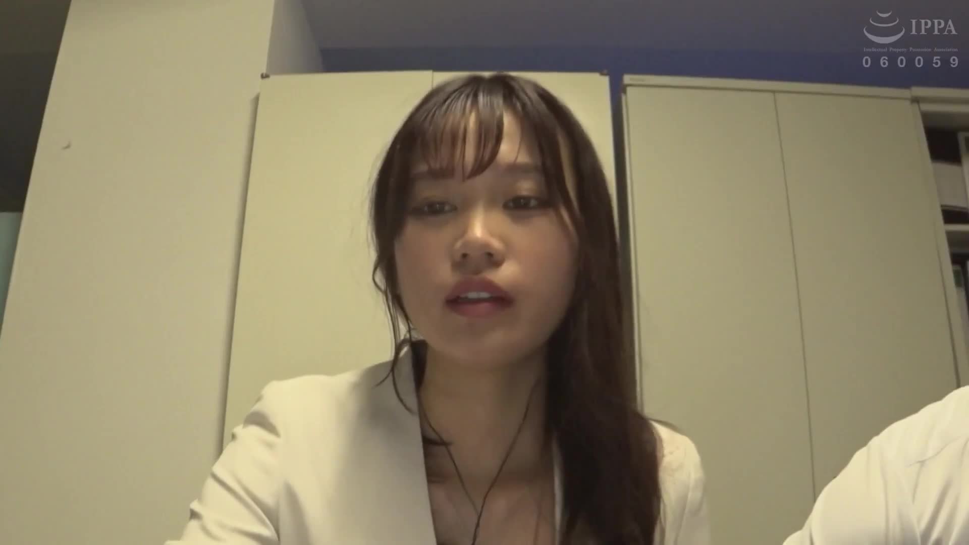 170cm的高挑OL在公司內被糟蹋了…原來是個內心淫蕩的順從女孩，於是就繼續了團體肏的加班！【高挑飲精女孩・美波23歲】前田美波 - AV大平台 - 中文字幕，成人影片，AV，國產，線上看