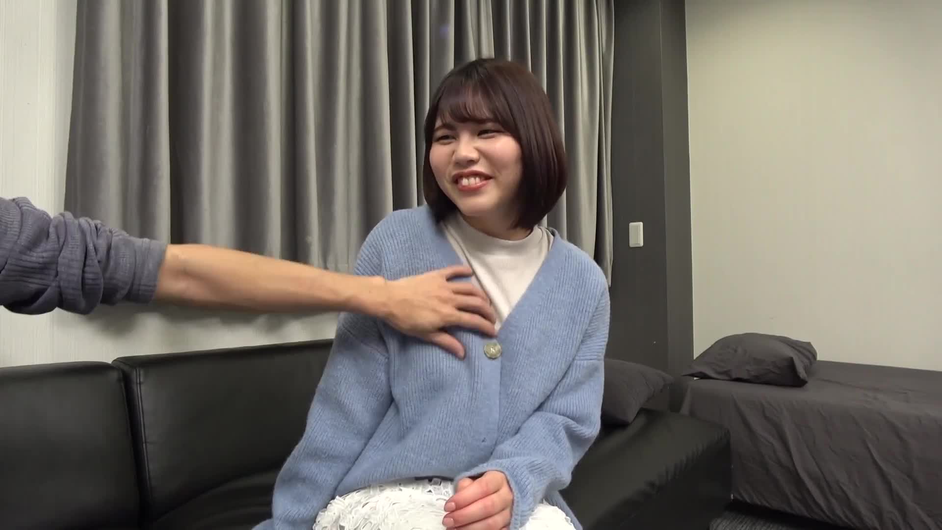 大乳暈短髮美女連續內射而瘋狂…慾望過載，大爆炸♡ 揉捏大乳暈硬挺乳頭，插入濕潤陰道內射！用震動器潮吹，騎乘位連續內射，最後用射精淋手交愛抚擠空睪丸♡ - AV大平台 - 中文字幕，成人影片，AV，國產，線上看