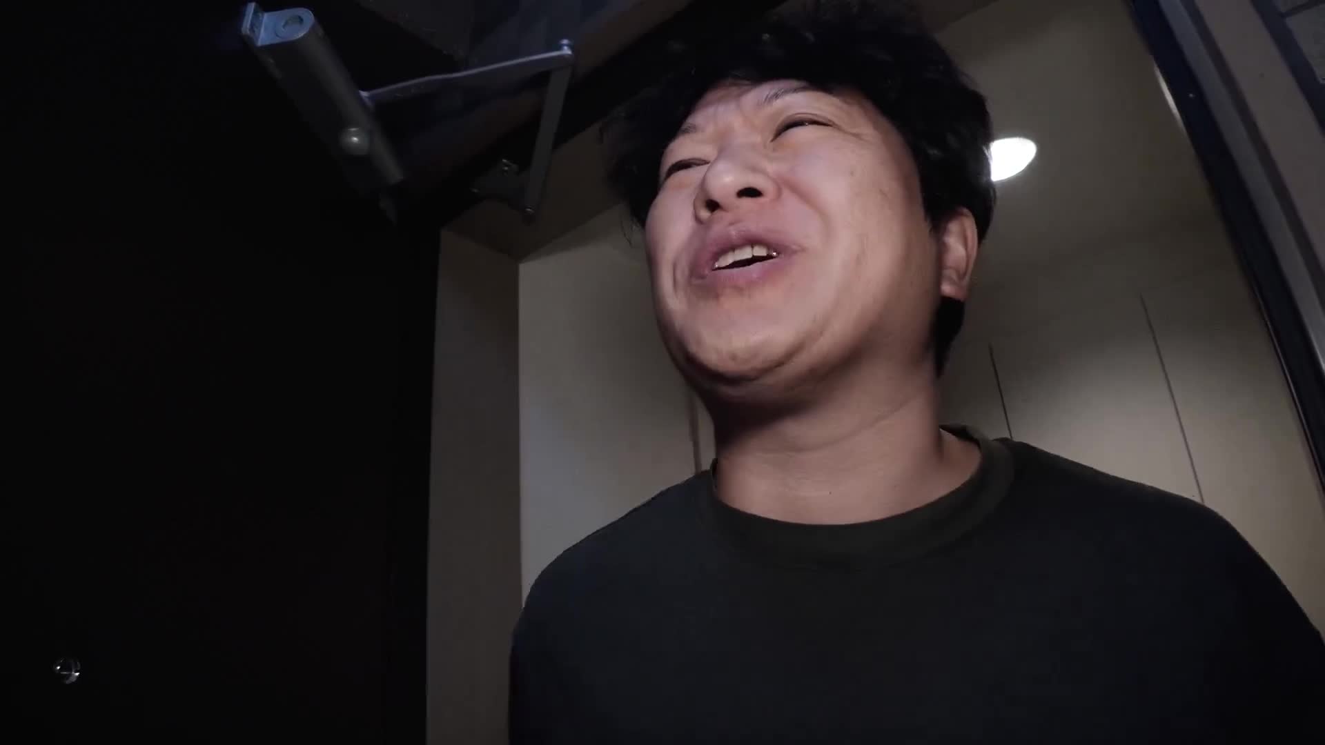 眼鏡戴的隱藏巨乳鄰居妻喜歡看男人的表情…善場麻美 - AV大平台 - 中文字幕，成人影片，AV，國產，線上看