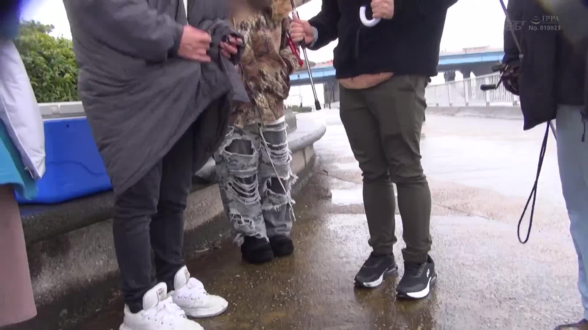 魔法鏡號 移動式桑拿房裡兩人男女？！ 尷尬興奮中竟然勃起了的狀況，因不安和興奮而出汗效果極致！！監控五對時下年輕男女 大學生們的熱辣密室性愛被拍攝SP - AV大平台 - 中文字幕，成人影片，AV，國產，線上看