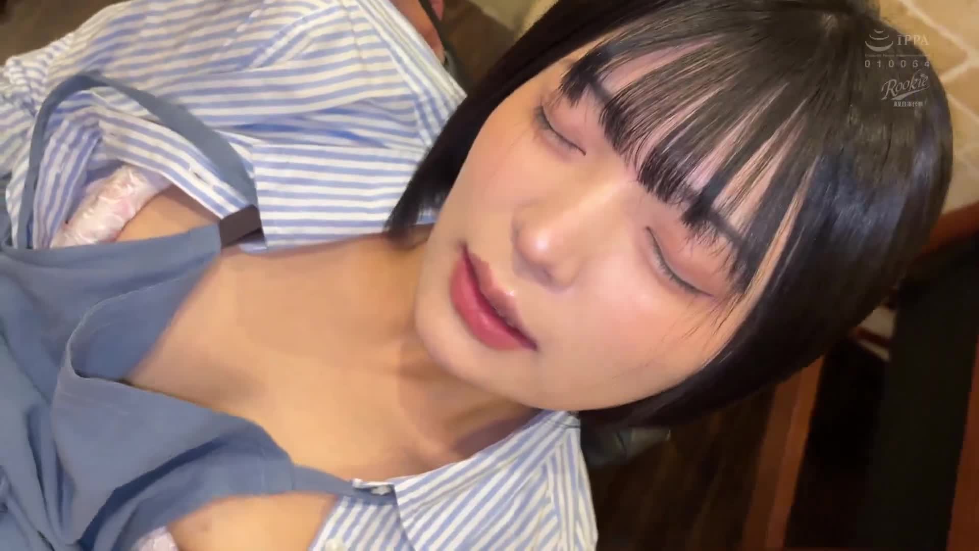 在咖啡廳工作的可愛店員被迷倒，強姦，威脅後成為言聽計從的肉便器 虹村由美 - AV大平台 - 中文字幕，成人影片，AV，國產，線上看