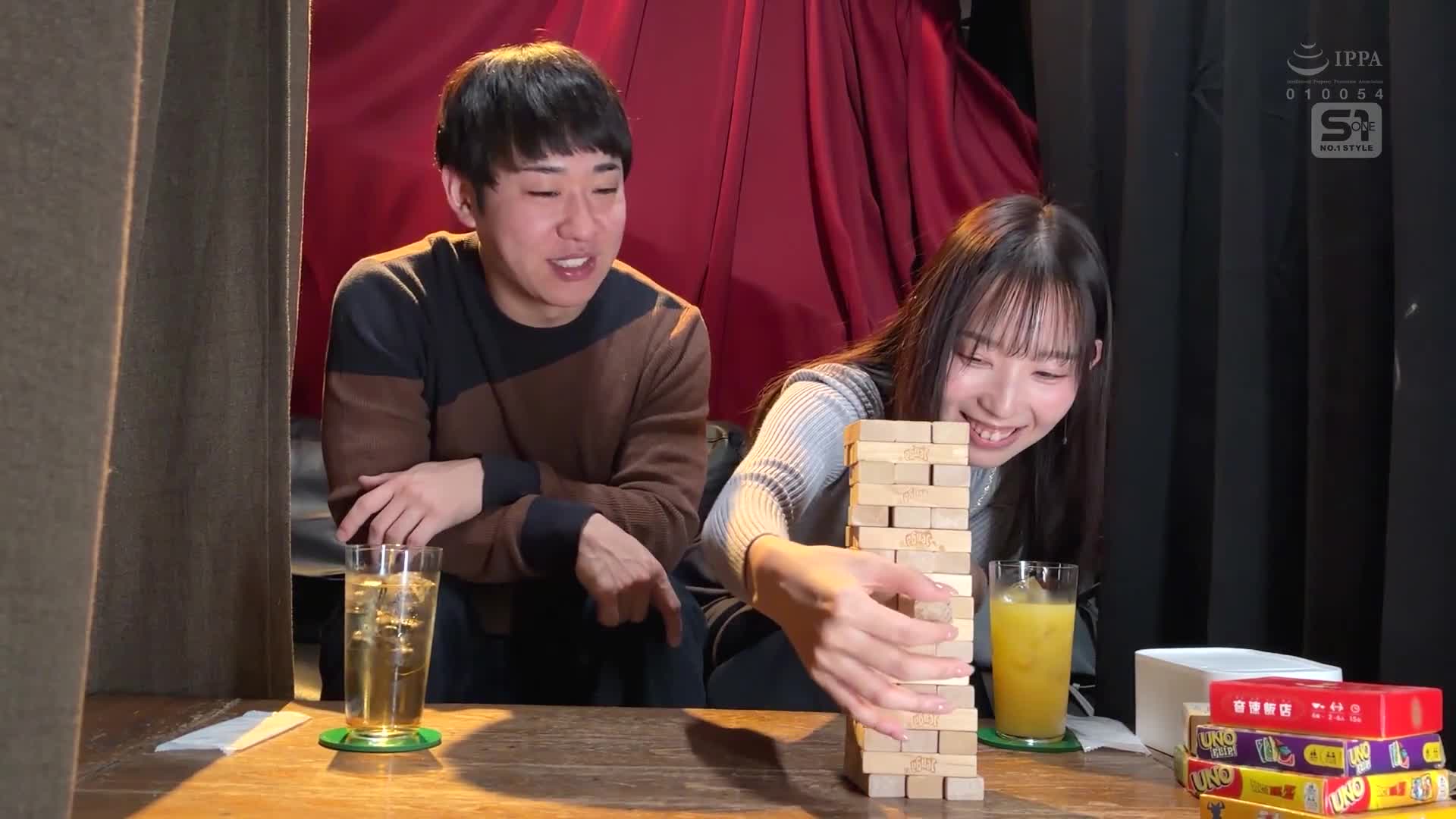 殘業後的游泳教練姐姐在運動後變得非常淫蕩【約會中大膽親吻】【暗地裡插入】玩得開心直到清晨的濃密性愛 園梨音 - AV大平台 - 中文字幕，成人影片，AV，國產，線上看