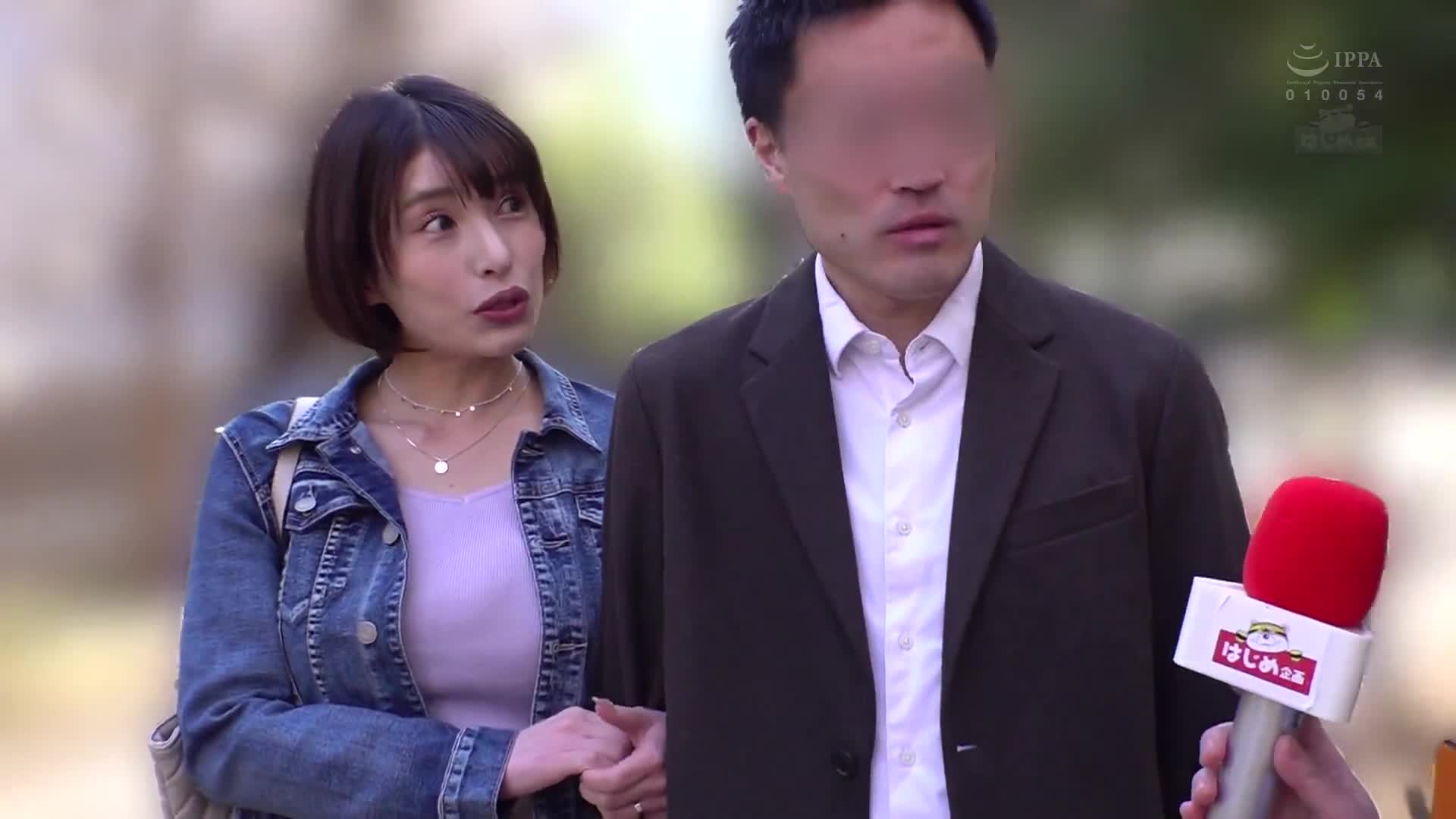 殘酷的鏡像遊戲輸了就要承受羞辱懲罰，纖細清純的年輕妻子們即使旁邊有丈夫也毫不在意地接受內射性愛！甚至包括主動找上門的年輕妻子！！19 - AV大平台 - 中文字幕，成人影片，AV，國產，線上看