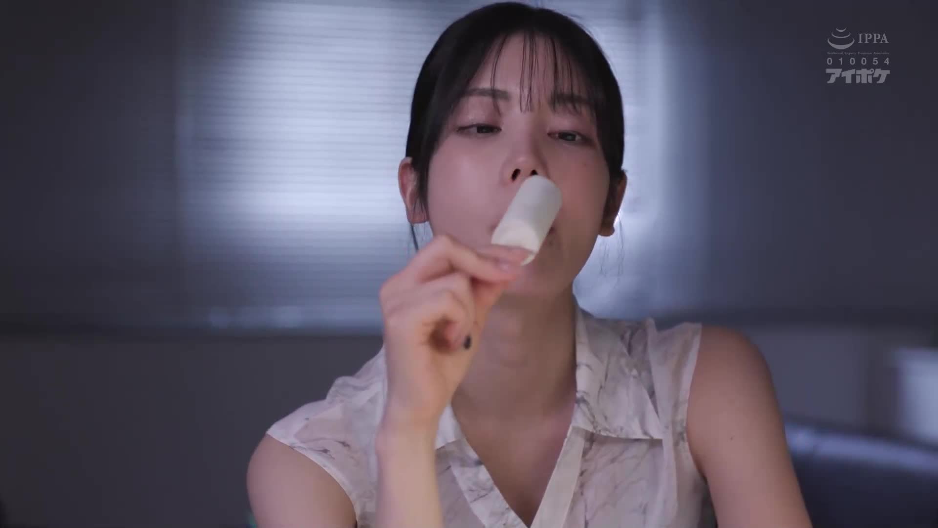 [AI解碼版]工作沒有結束，平時嚴厲的社長秘書留我在家過夜...醉酒後突然襲擊，用我的雞雞讓她感到興奮，平時和我完全不同的可愛反差讓我第二天早晨硬梆梆，不停地做愛直到天亮 楓可憐 - AV大平台 - 中文字幕，成人影片，AV，國產，線上看