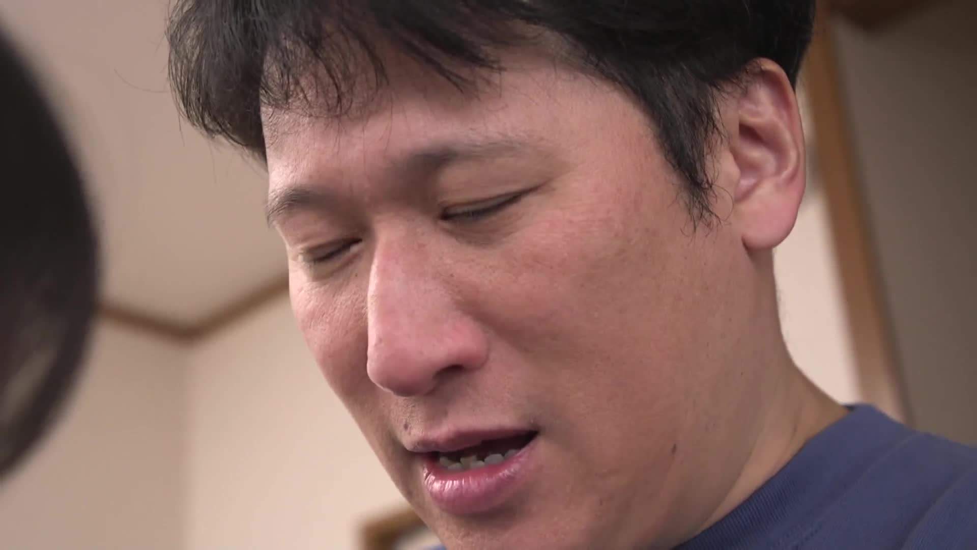 《真·異常性交 五十路母與子 其之壹 異常愛的兒子和霸道的丈夫玩弄黑乳頭母親 宇津木梨花》 - AV大平台 - 中文字幕，成人影片，AV，國產，線上看