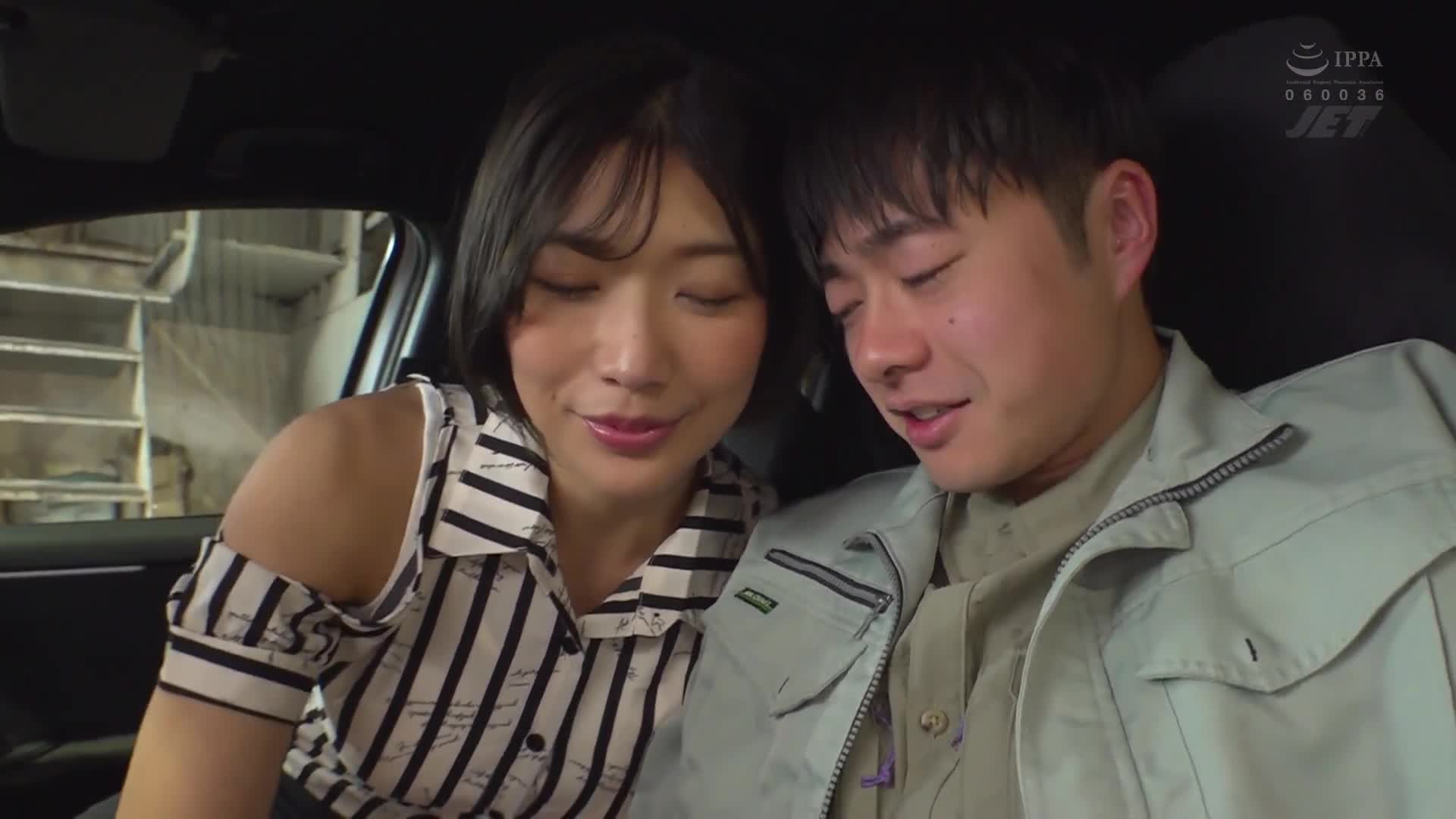 妻的小車搖晃不已 高挑桃尻的家庭主婦與青年勞工之間的車內不倫故事 花宮京子 - AV大平台 - 中文字幕，成人影片，AV，國產，線上看