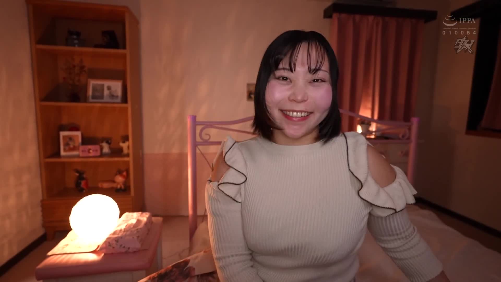 鹽對應的少年風格的憂鬱系妹妹對我耳語「可以在姐姐之前射裡面嗎？」，我被推倒後一次又一次地內射，在極限生理性破壞的淫蕩女孩視角下。 美園和花 - AV大平台 - 中文字幕，成人影片，AV，國產，線上看