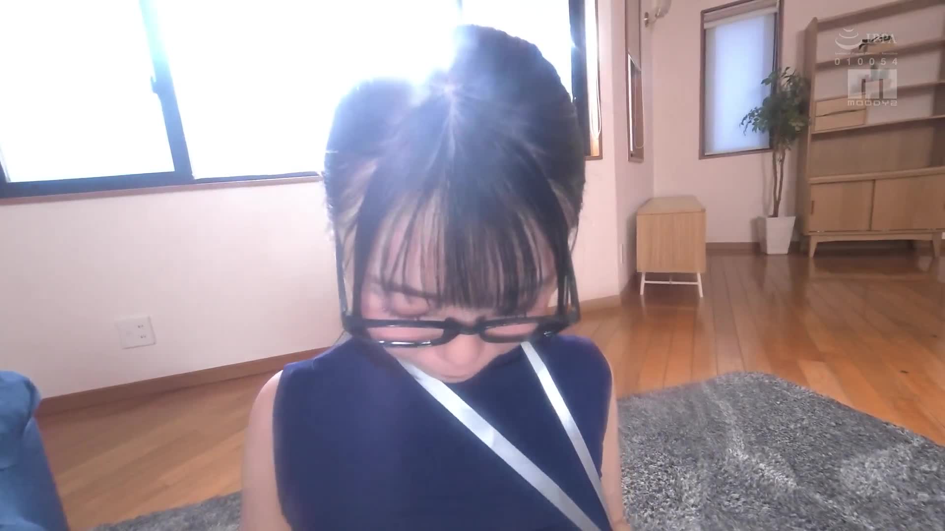 「口交～我好喜歡」：在父親再婚後成為家人的思春期吮吸義妹用淫蕩的服裝要求吸引 甚至將最後一滴汁液都吸到 奧井千晴 - AV大平台 - 中文字幕，成人影片，AV，國產，線上看